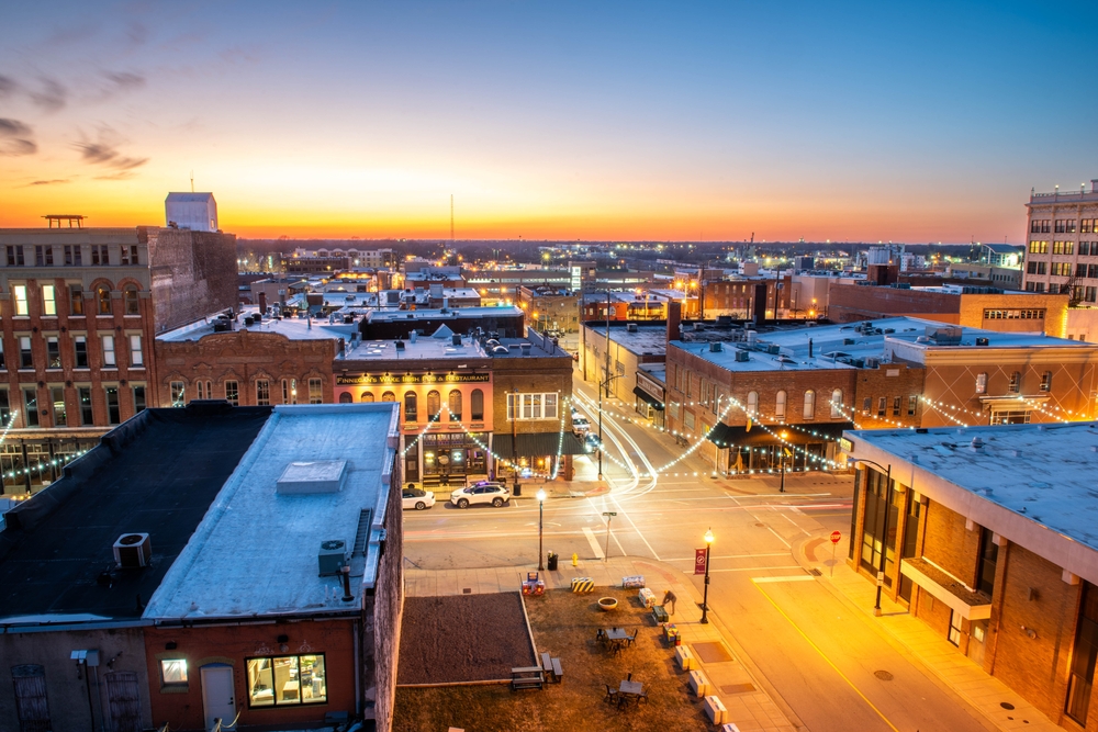 Aerial view of downtown Springfield, MO, businesses